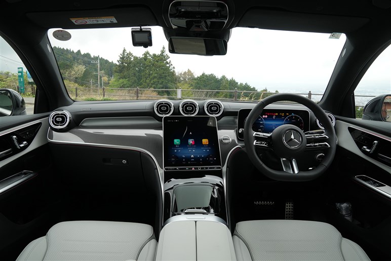 メルセデスの最新「GLC EV」は“300SEL”顔？ 800V充電＆0-100km加速4秒未満などのスペックも明らかに