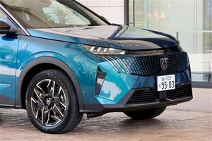 プジョーの新型SUV「3008」登場。ハイブリッド化で本当に良くなったのか？ 走りと装備を正直インプレッション