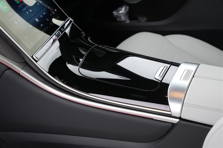 メルセデスの最新「GLC EV」は“300SEL”顔？ 800V充電＆0-100km加速4秒未満などのスペックも明らかに