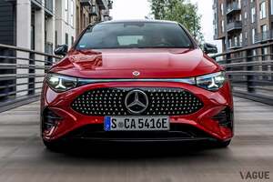メルセデス・ベンツ新型「CLA」はどう変わった？ 人気の“小型4ドアクーペ”が全方位的に進化！ “正統なメルセデス流の走り味”が絶品です