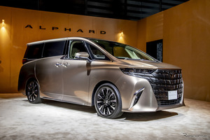 トヨタ「クラウン」「アルファード」など21車種、64万台超の大規模リコール［新聞ウォッチ］