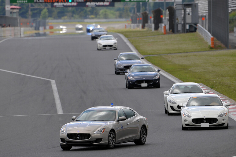 イタリアムード満点。マセラティの祭典に参加