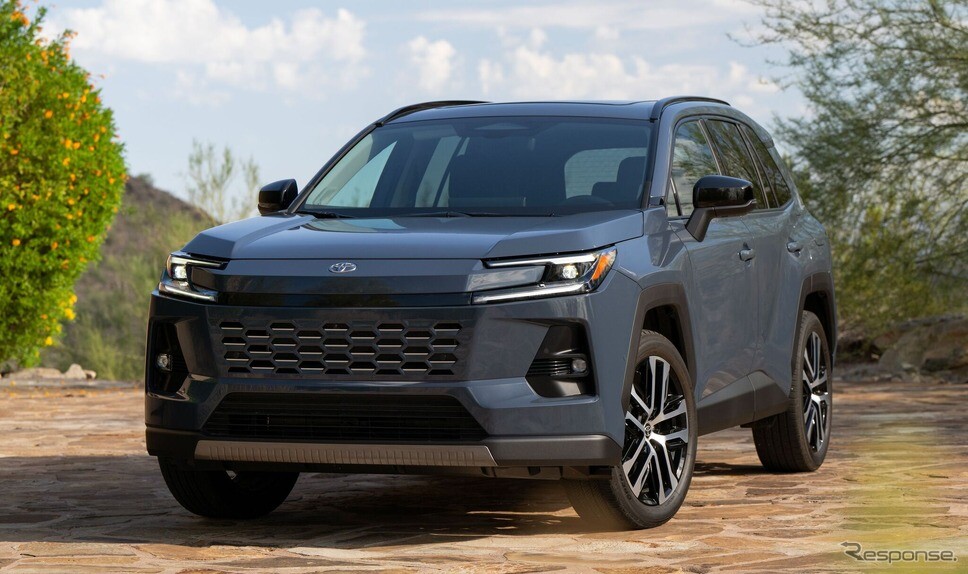 トヨタ『RAV4』新型、パワーと燃費向上の第5世代ハイブリッド搭載…12月米国発売へ