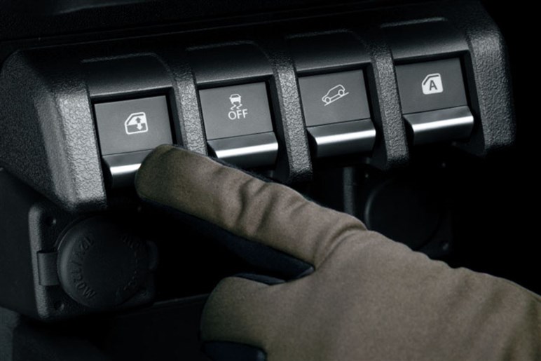 「ノマド」受注停止で諦めるのは早い！ 「ジムニーシエラ」なら1年で納車可＆意外な経済メリットもある