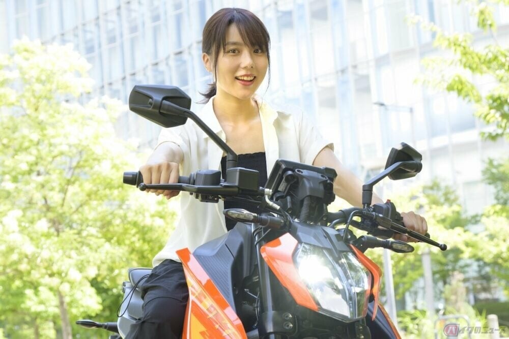 街中最強モデルに決定！ KTM『250 DUKE』に試乗します ～小野木里奈の○○○○○日和～