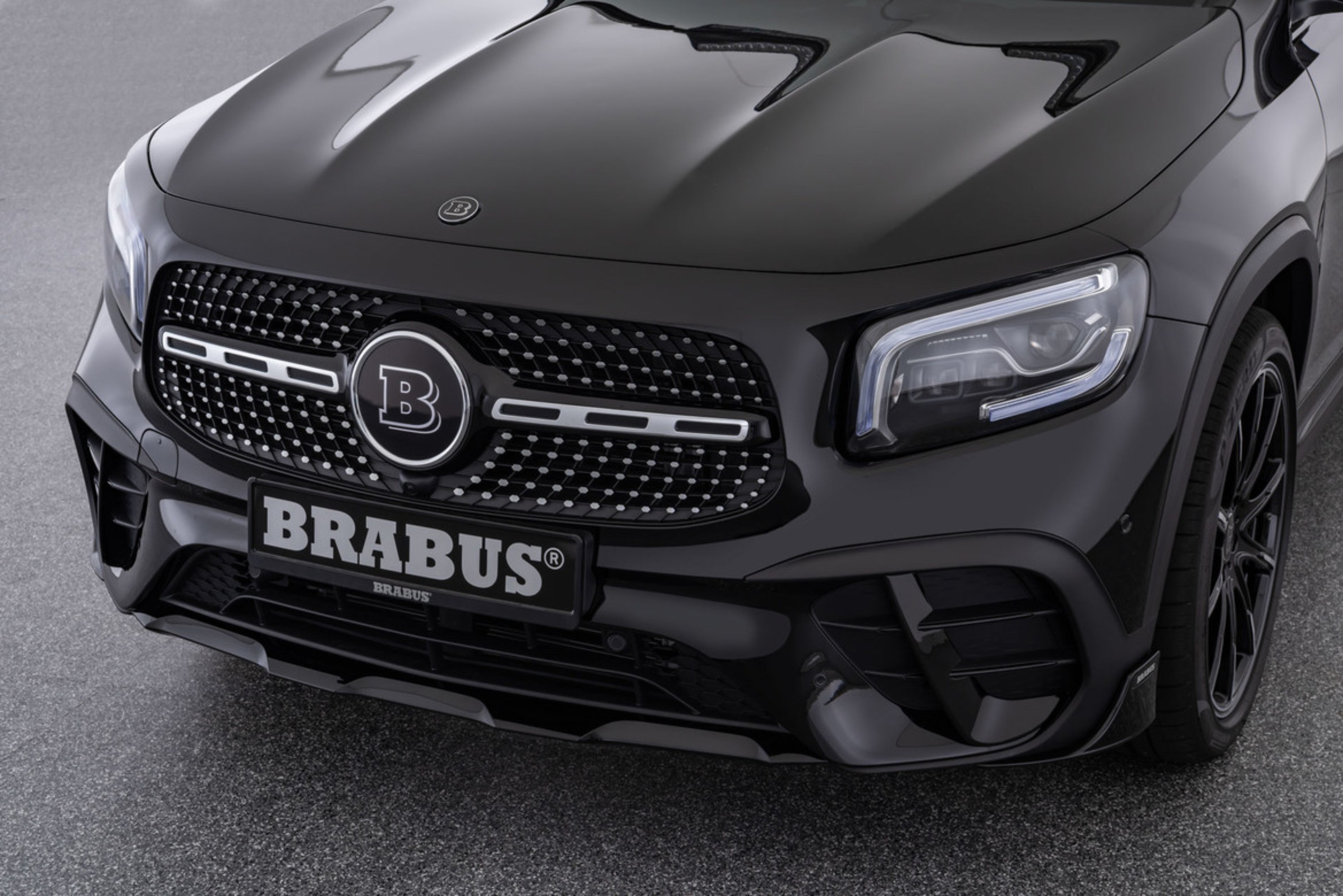 ワイルドなブラバス版glbがデビュー Gq Japan 自動車情報サイト 新車 中古車 Carview