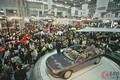 日産「“4人乗り”超高級セダン」がスゴかった！ V8 4.5リッター×「超豪華リアシート」！ 極上“ツルツルボディ”もカッコいい「NEO-X」コンセプトとは
