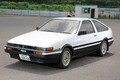 「意外と遅い」「レビンのほうが人気」「色は赤黒」！　いま「神車」扱いの「AE86」の当時をリアタイ世代が語る