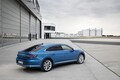 VWアルテオンにプラグインHVモデル登場。50km後半のEVレンジで本国は約650万円