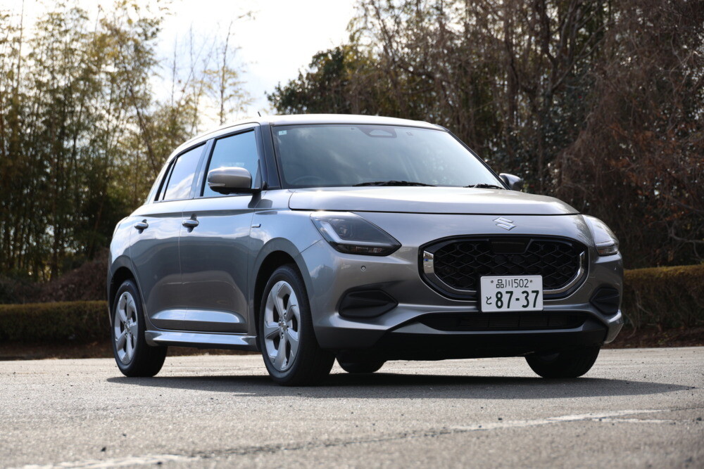 スズキの良車たち！スイフトMTとフロンクスに乗って感心した話【新米編集長コラム#28】