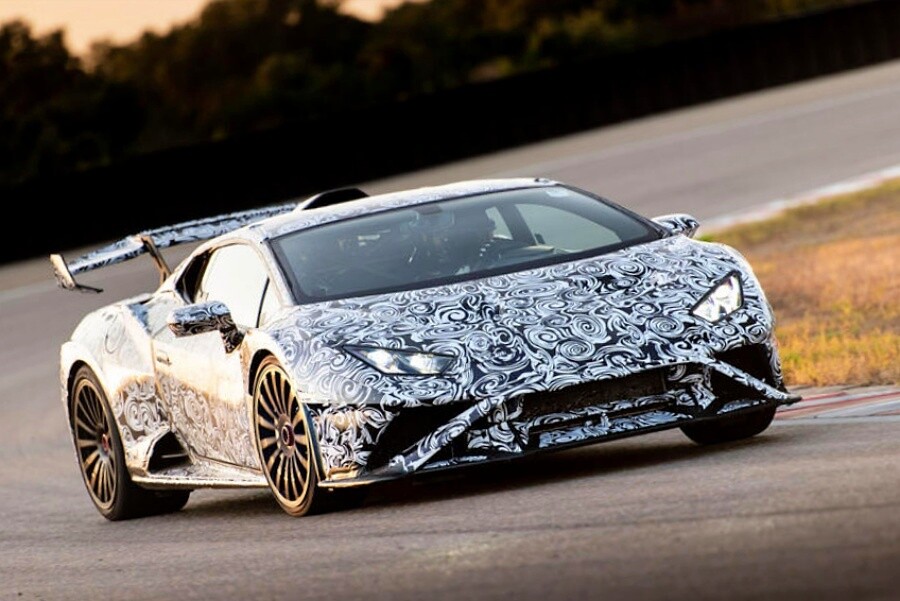 【究極で最速のウラカン】ランボルギーニ・ウラカンSTO プロトタイプへ試乗　FRに640ps　前編