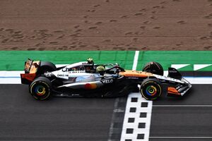 F1イギリスGP FP2速報｜最強マクラーレンにフェラーリ勢が肉薄！　レッドブルは苦戦か？　角田裕毅15番手