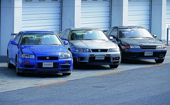 圧倒的な性能を誇るも人気薄 スカイライン R33 Gt Rはなぜ日陰の存在だったのか Auto Messe Web 自動車情報サイト 新車 中古車 Carview