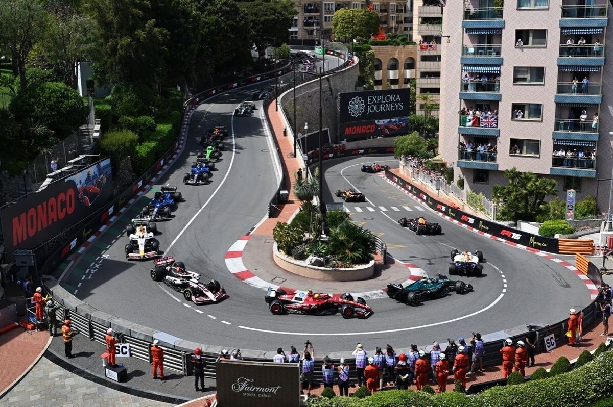 【F1分析】チームメイトをサポートする”抑え込み”チェスゲーム。翻弄された角田裕毅に打破する策はあったのか？