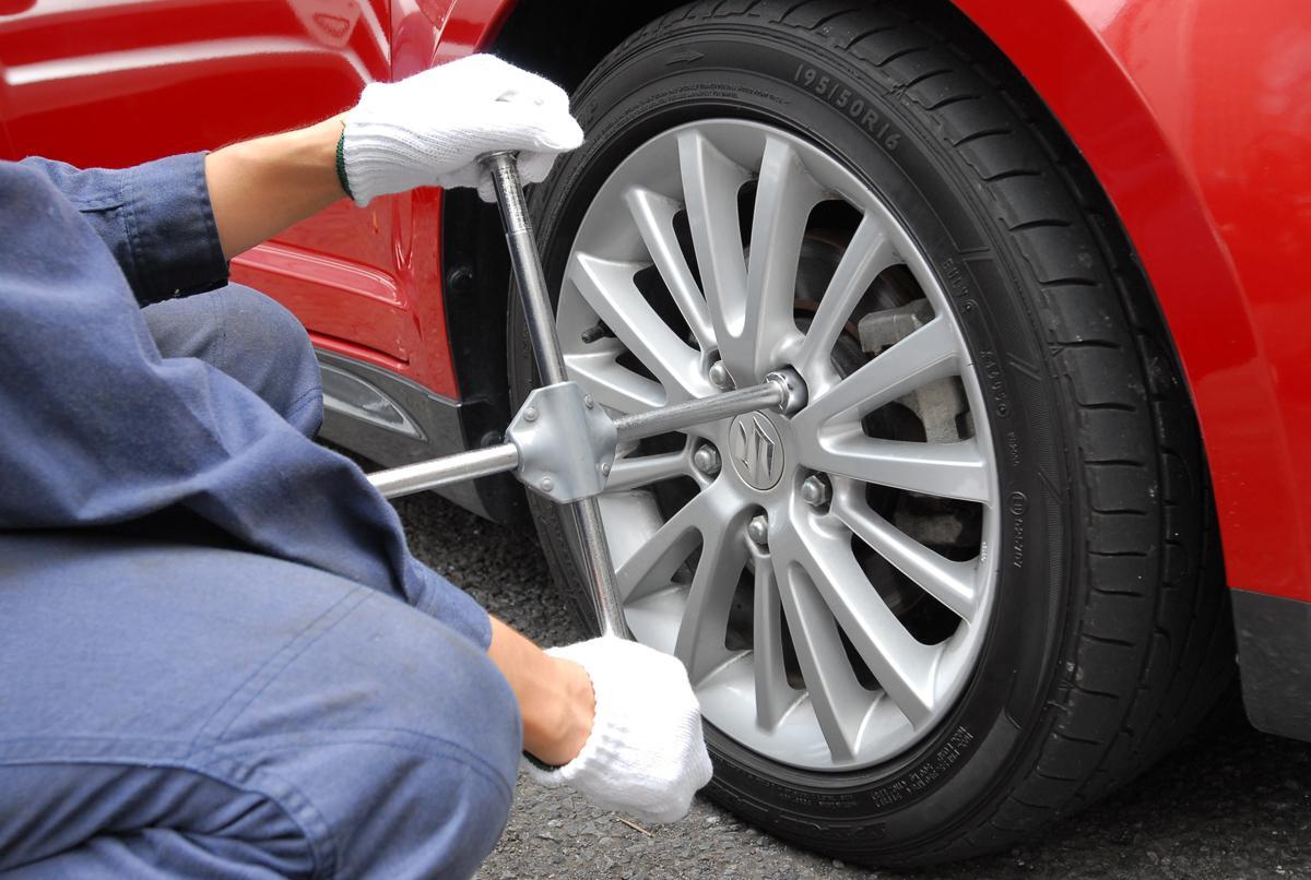楽しいが 一歩間違える と命の危険も クルマのdiyで 痛い目 をみがちな点７つ Web Cartop 自動車情報サイト 新車 中古車 Carview