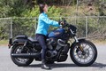 初心者ライダー必見！ バイクの足つきとは、いったい何を指すのか？