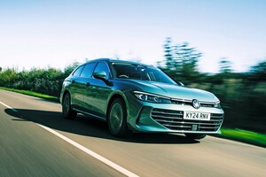 【詳細データテスト】フォルクスワーゲン・パサート　優れた経済性と使い勝手　最大の競合相手は身内に