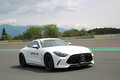 【試乗】「これスリックか？」AMG GTは血の気が引くほどの強烈な速さと曲がり！　富士スピードウェイで全開走行を試した!!