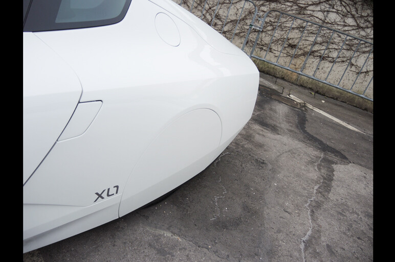 リッター100km、XL1　市販モデル超速攻試乗