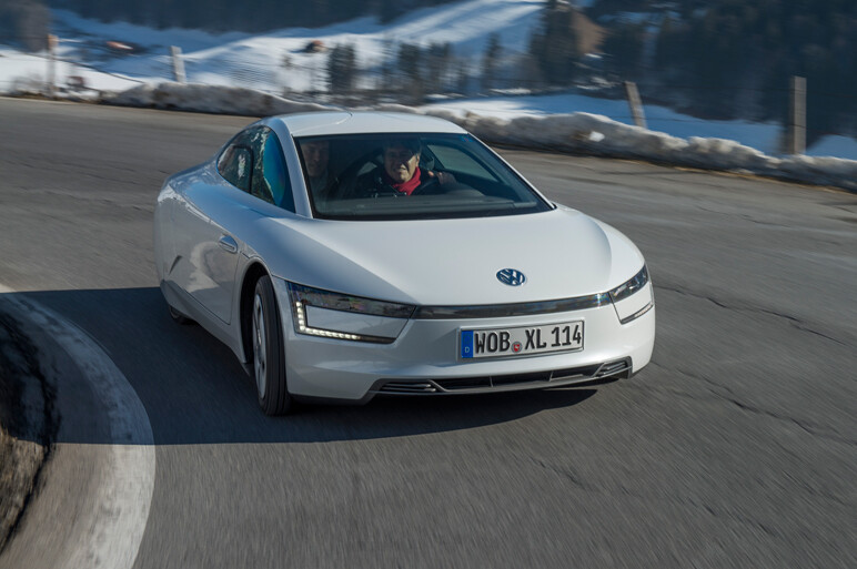 リッター100km、XL1　市販モデル超速攻試乗