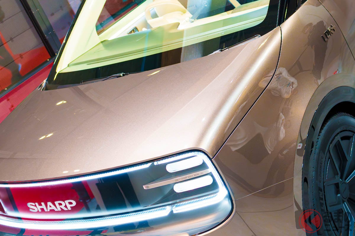 シャープ“新”「コンパクト“ミニバン”」公開！ “ちょうどいい”サイズ感＆“広びろ”内装採用！ ぐるぐるシートも搭載の「LDKプラス」どんなクルマ？