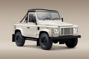 【ランドローバー】たった2台しか販売されない日本市場限定のディフェンダーって!?