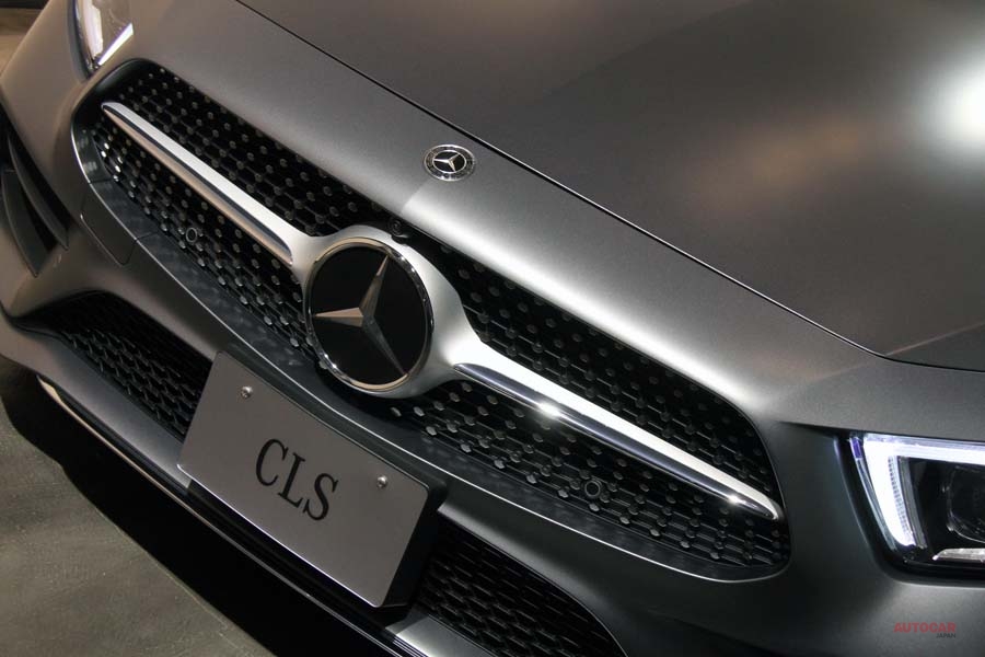 実車　メルセデス・ベンツ「CLS 450 4マティック・スポーツ」日本仕様