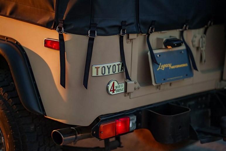【シブすぎる】名車“ヨンマル”がV8化で再誕！ 北米チューナーが仕上げた「FJ40」のレストモッドが登場