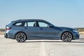 【宿命の対決】高級感と性能を備えたエレガントなステーションワゴン対決　BMW3シリーズ対メルセデスCクラス　僅差で勝利したのは？
