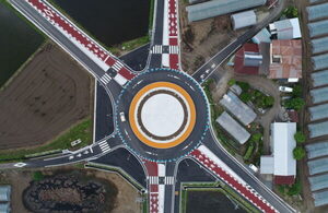 事故が“半分以下”に減るのに…「夢の交差点」 なぜ日本では普及しない？