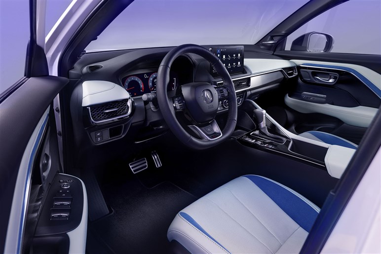 ホンダの高級ブランドが新型SUV「ADX」を発表。クセ強め“アメリカン顔”の衝撃や背景とは？