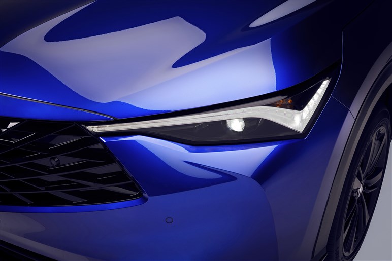 ホンダの高級ブランドが新型SUV「ADX」を発表。クセ強め“アメリカン顔”の衝撃や背景とは？