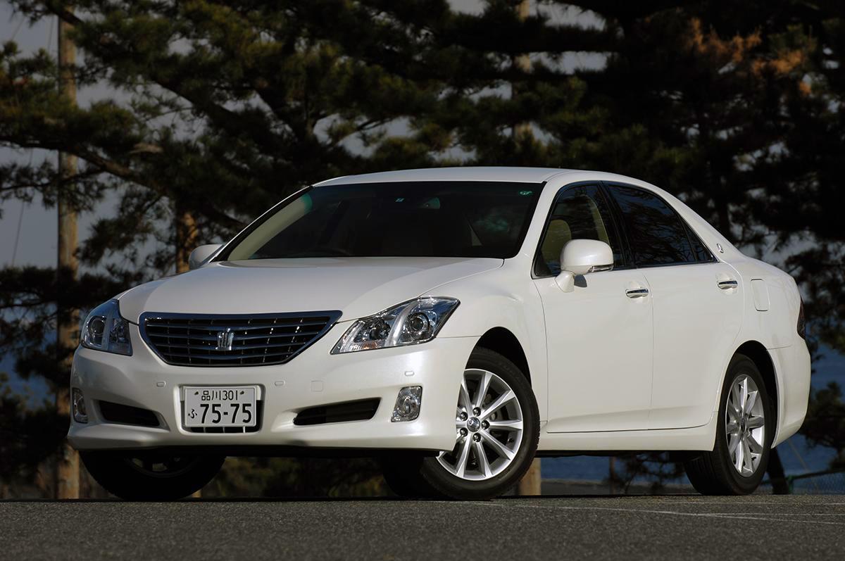 65年で15代の超長寿車クラウン マニアが独断と偏見で選ぶトップ５ Web Cartop 自動車情報サイト 新車 中古車 Carview