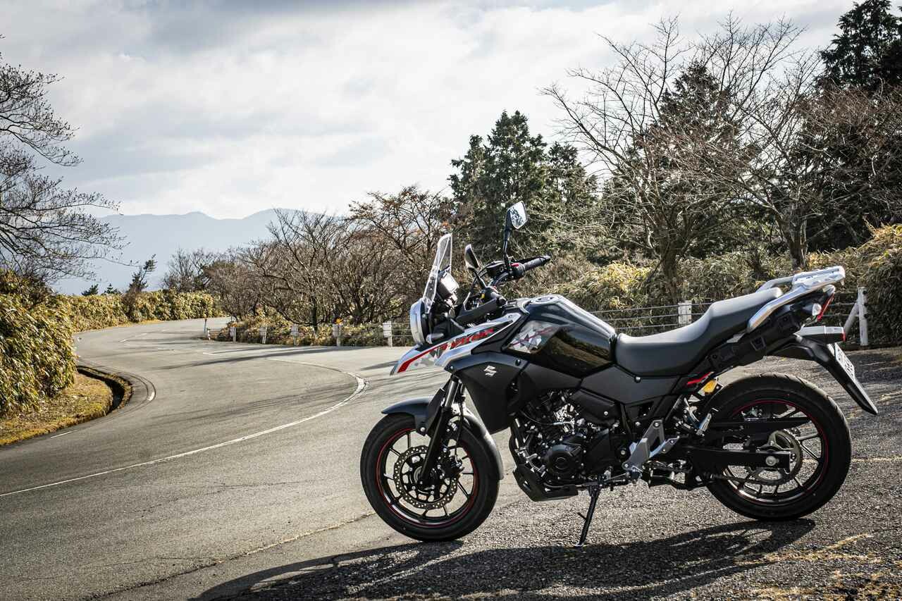 ゆっくりが真骨頂のスズキ『Vストローム250』をガチで走らせたら、どうなるんだろう？【SUZUKI V-Strom250／試乗インプレ ワインディング編】