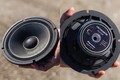 「デリカD:5」の音響カスタムで最高のドライブ体験を。フロントスピーカーの交換だけでテンション爆上がり確定！