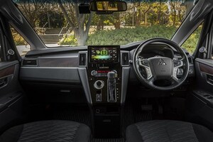 音響が最強すぎてクルマから出られない…「デリカD:5」の音響カスタムが最高でずっと車中にいたくなった話