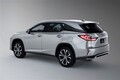 レクサス、3列シートのRX350L＆2列シート化で荷室を拡大したLX570を発表