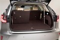 レクサス、3列シートのRX350L＆2列シート化で荷室を拡大したLX570を発表