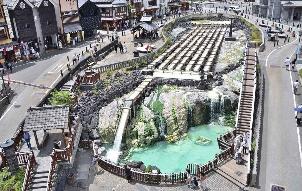 “旅行のプロ”も認めた草津温泉の楽しい進化【クルマと旅する、にっぽんの温泉】