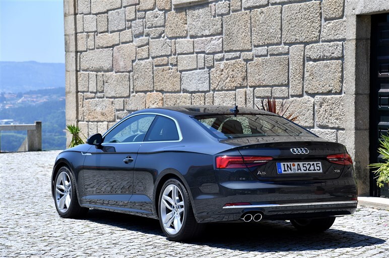 新型A5/S5クーペに海外試乗。計算され尽くした大胆さを感じる新デザイン