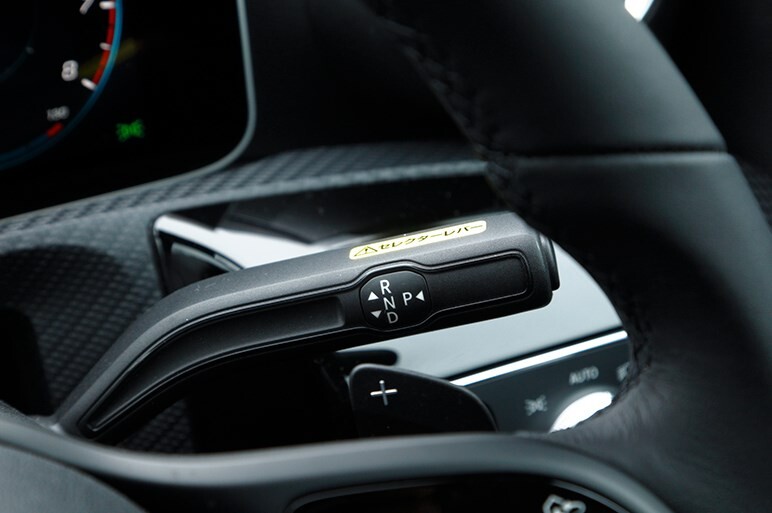 新型Aクラスのハイライトは「ハイ、メルセデス！」だけにあらず