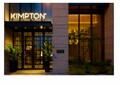 キンプトン新宿東京が、ジャガー&ランドローバー車を自由に乗り回せる1泊2食付きのコラボレーション宿泊プランを提供！