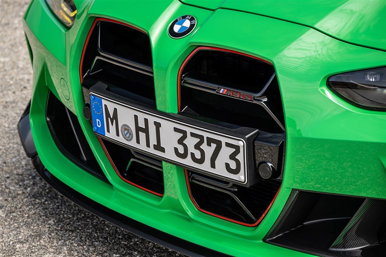 BMW新型「M3 EV」の車重はまさかの2.7トン!? プロトタイプから見えた驚きの中身とは