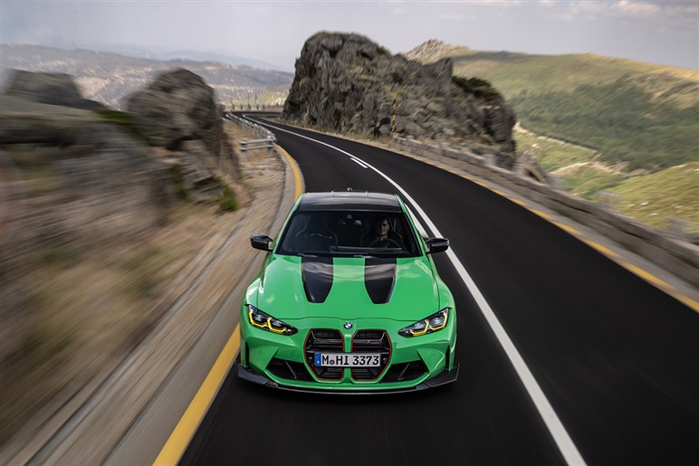 BMW新型「M3 EV」の車重はまさかの2.7トン!? プロトタイプから見えた驚きの中身とは