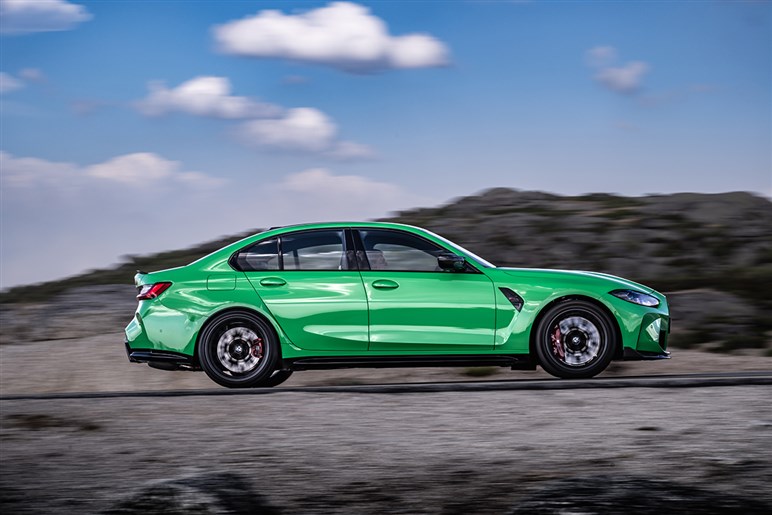 BMW新型「M3 EV」の車重はまさかの2.7トン!? プロトタイプから見えた驚きの中身とは