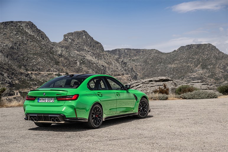 BMW新型「M3 EV」の車重はまさかの2.7トン!? プロトタイプから見えた驚きの中身とは