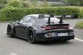 【スクープ】もはや外観はレーシングカー？ 新型「ポルシェ911 GT3RS」の過激すぎるプロトタイプを初キャッチ！