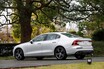 ボルボ「S60」PHEV試乗。高めの価格をボルボの魅力で埋められるか？