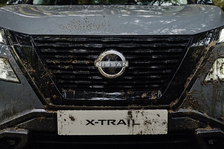最近の日産車のデザインが謎に“バタ臭い”と話題に！ ネットや専門家の声はどうなっている？