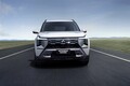 三菱が新型SUV「デスティネーター」公開。デザイン好評も、「パジェロ復活」を期待するユーザーからは落胆の声